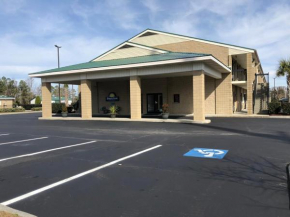 Гостиница Days Inn by Wyndham Cape Carteret  Кейп Картерет